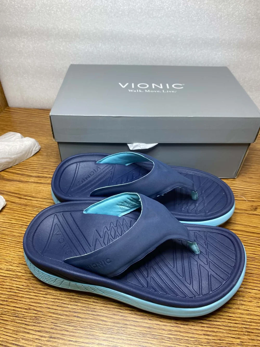 Vionic Thong Wedge Sandals Unisex Mens 7 Women's 9 Restore Navy Slip On Comfort